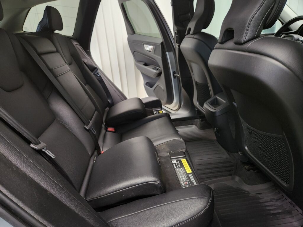 Volvo XC60, image 9