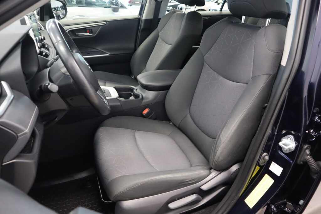 Toyota RAV4, image 8