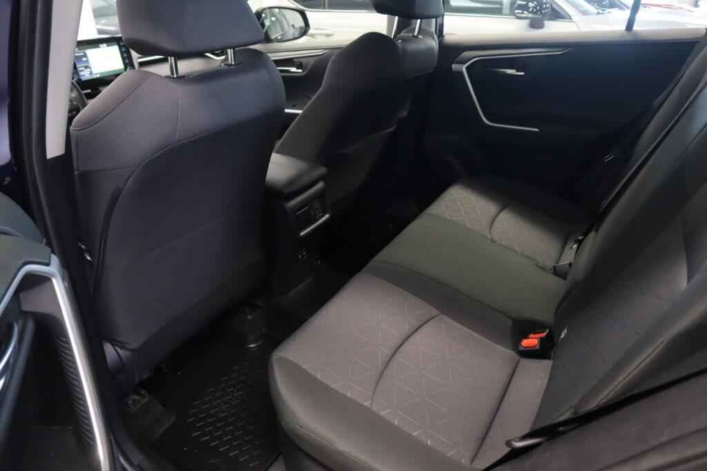 Toyota RAV4, image 9