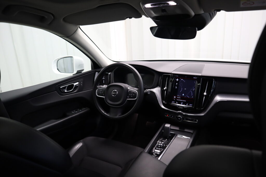 Volvo XC60, image 16