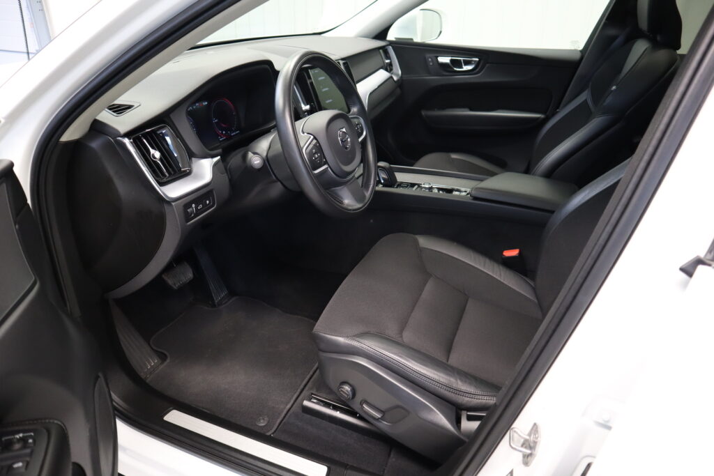 Volvo XC60, image 4