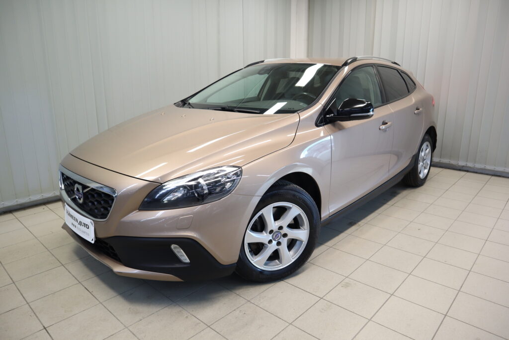 Volvo V40 Cross Country, image 2