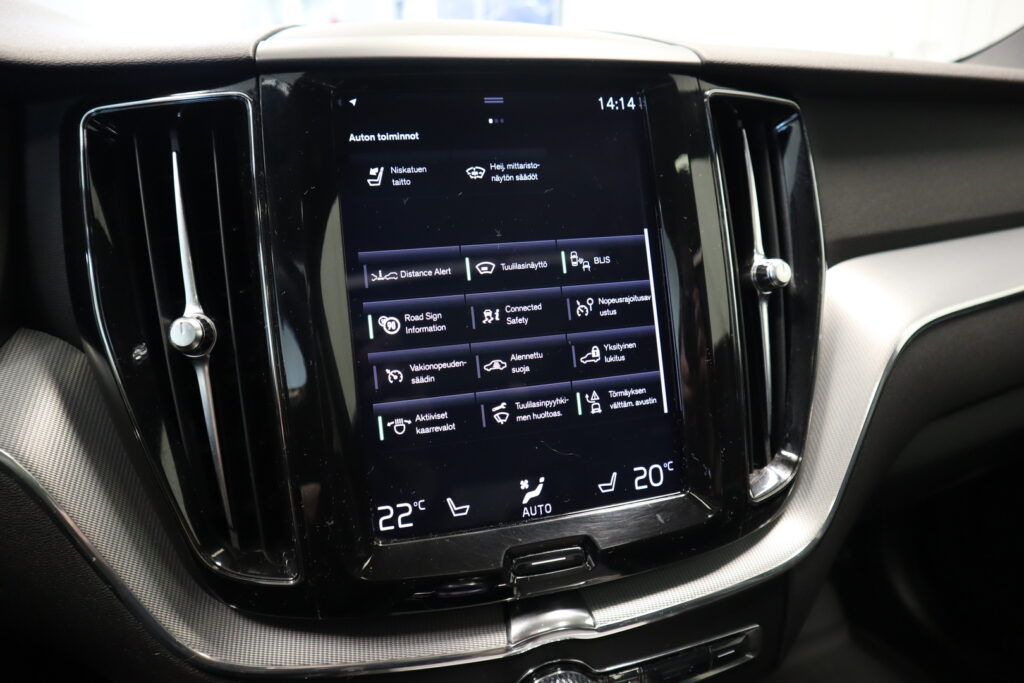Volvo XC60, image 12