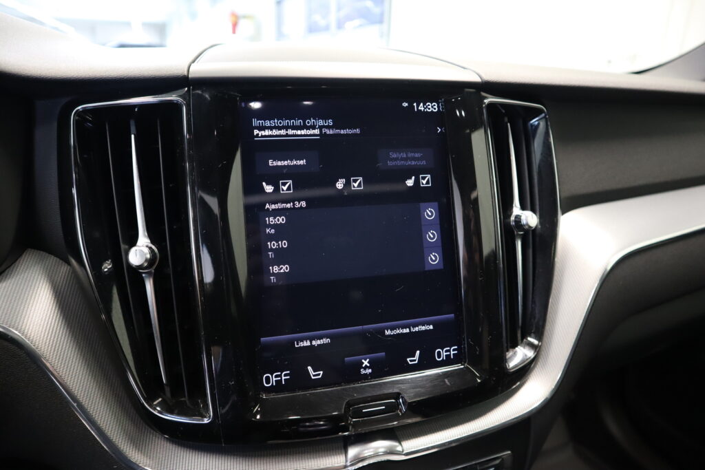Volvo XC60, image 17