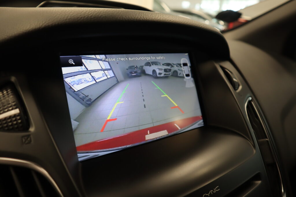 Ford Focus, image 15