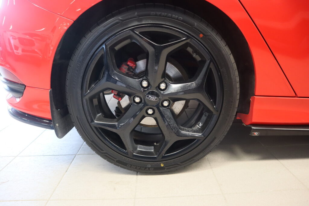 Ford Focus, image 20