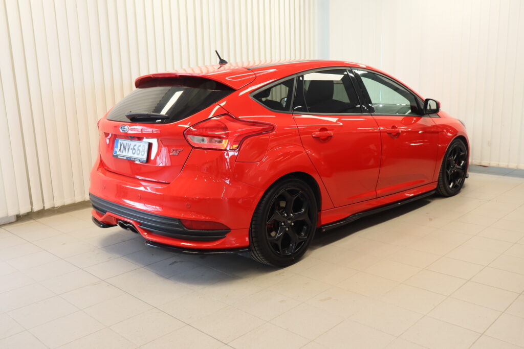 Ford Focus, image 4