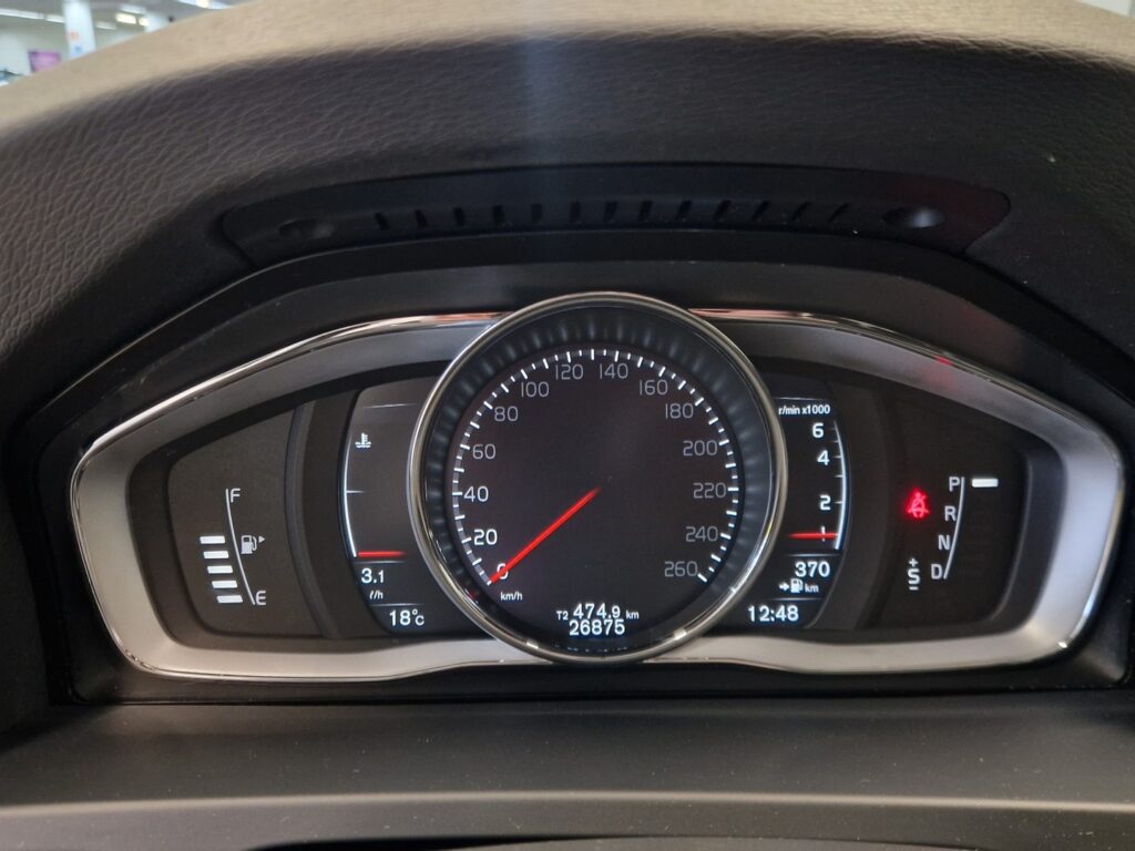 Volvo S60, image 14