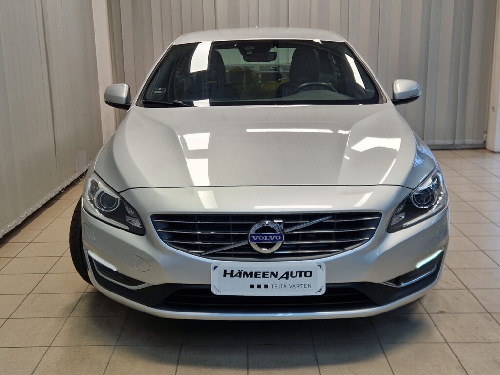 Volvo S60, image 4