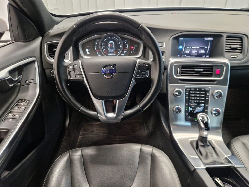 Volvo S60, image 7
