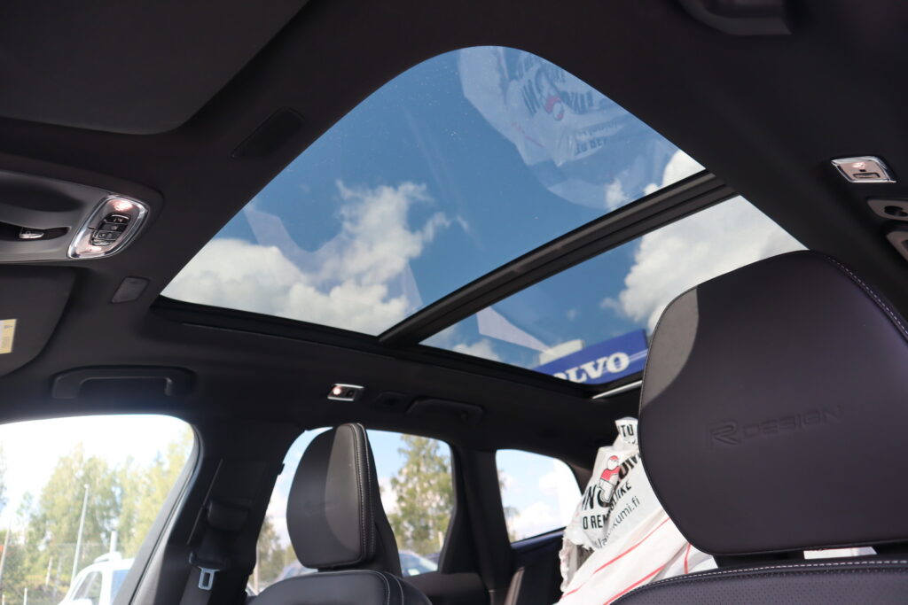 Volvo XC60, image 7