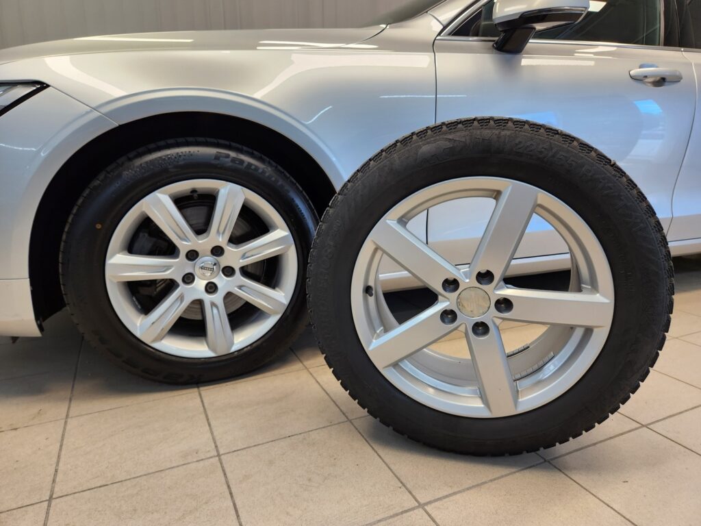 VOLVO V90, image 18