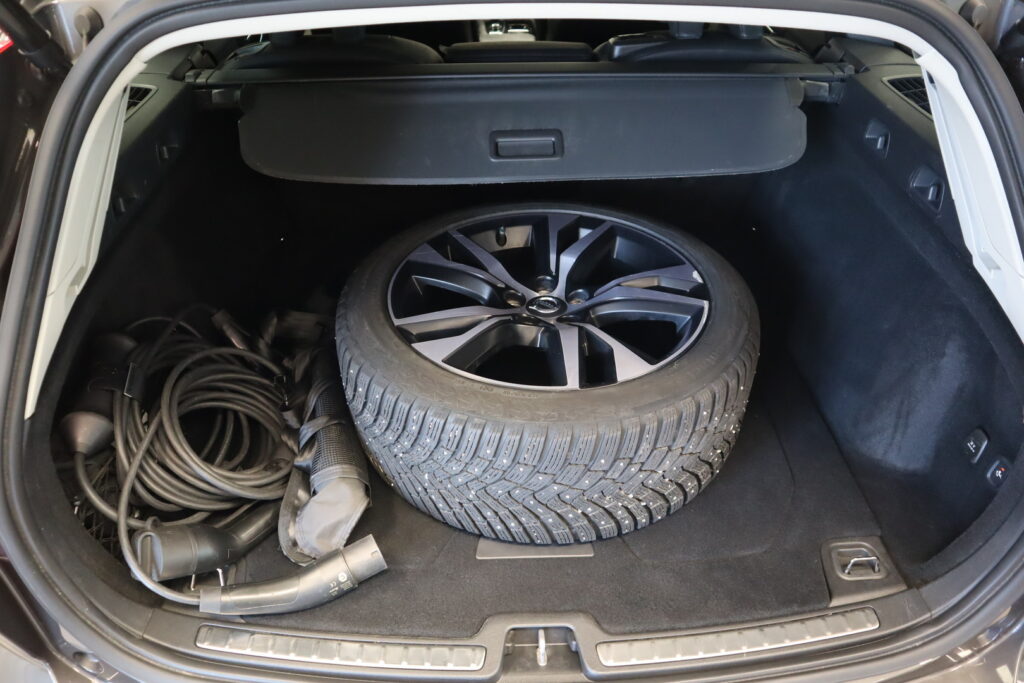 Volvo V60, image 19