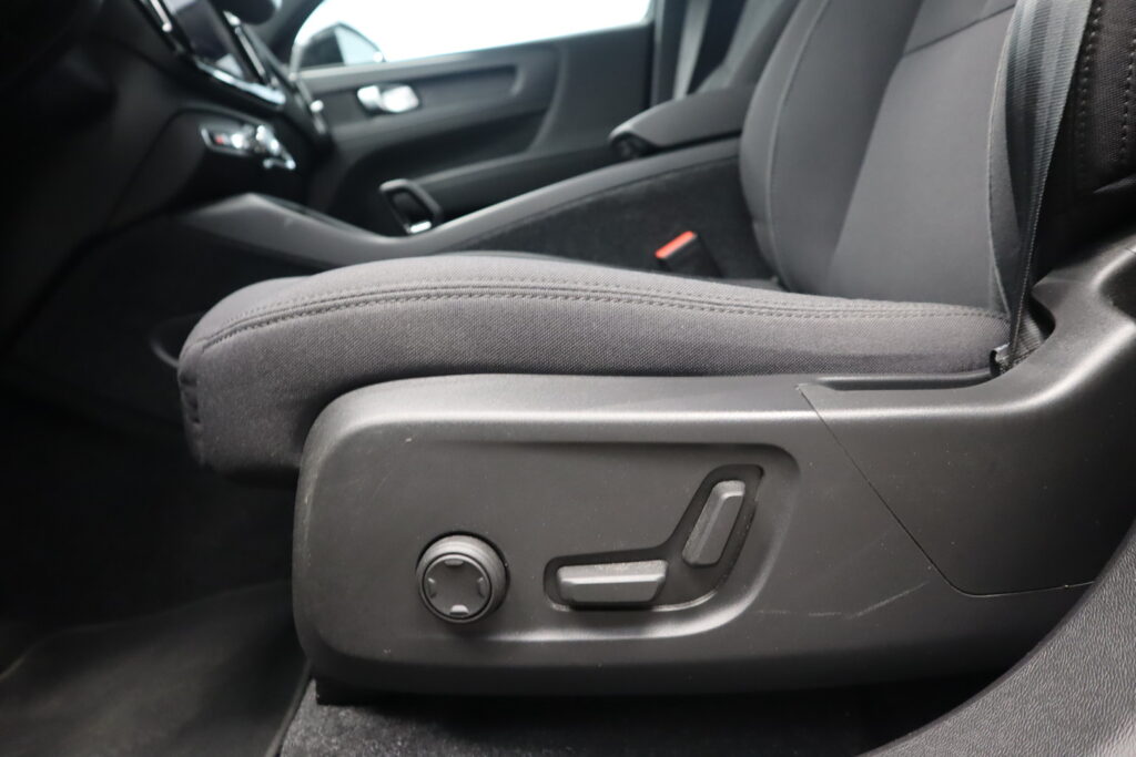 Volvo C40, image 11
