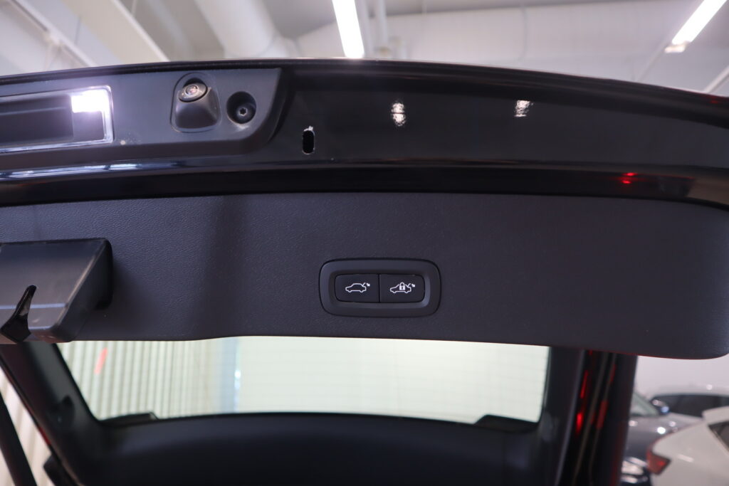 Volvo C40, image 18
