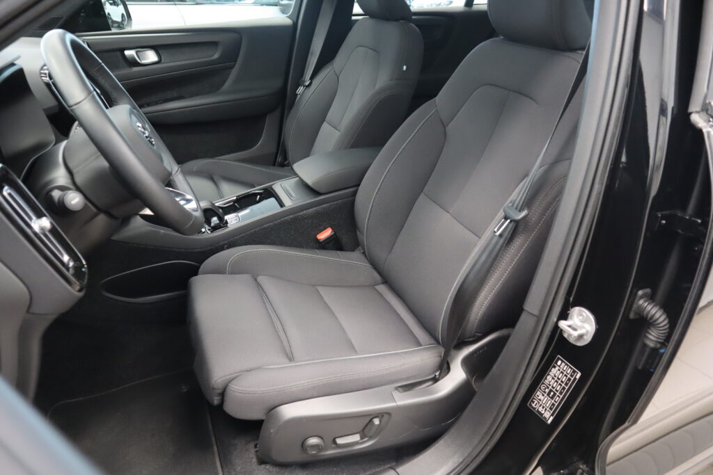 Volvo C40, image 8