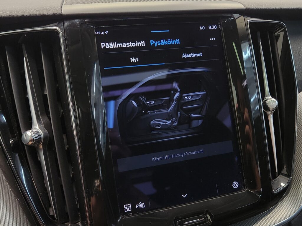 Volvo XC60, image 13