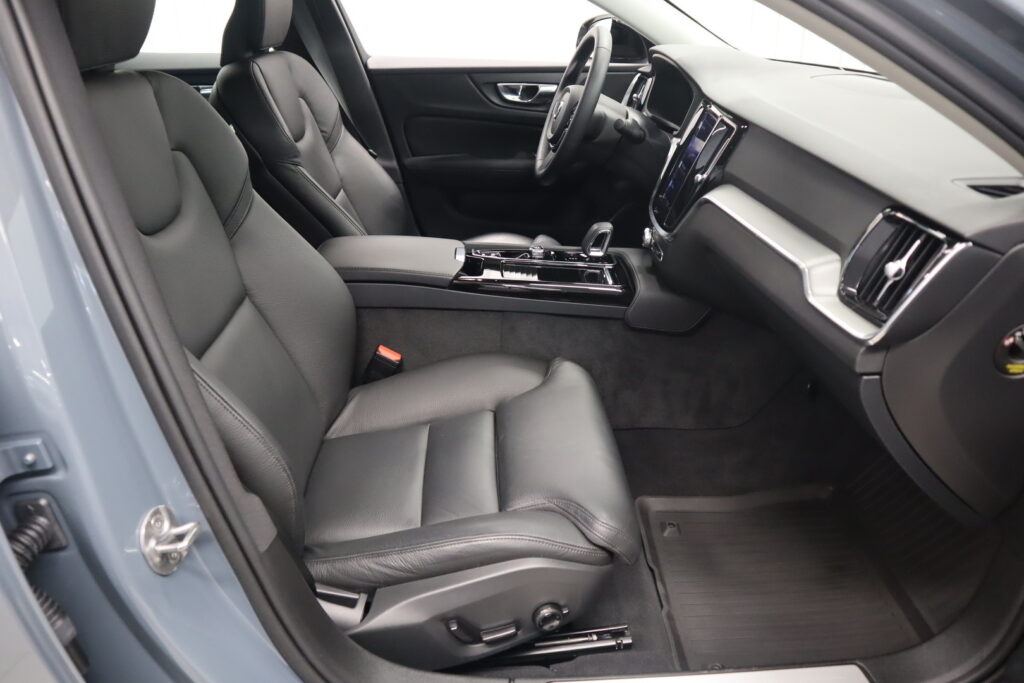 Volvo S60, image 10