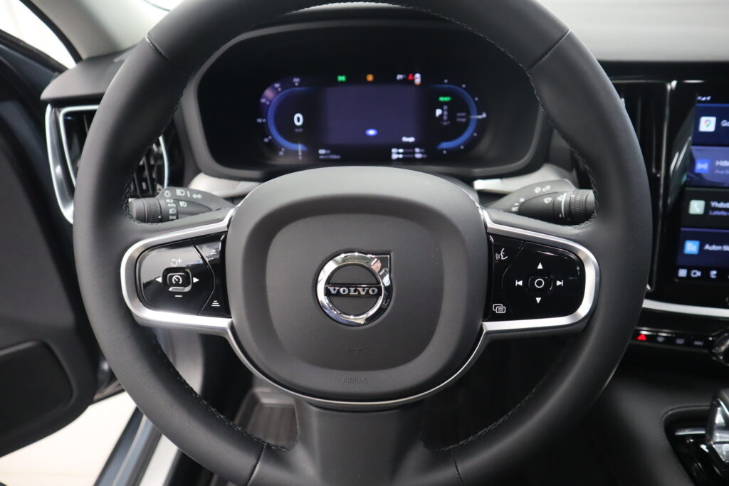 Volvo S60, image 13