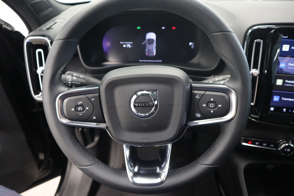 Volvo C40, image 13