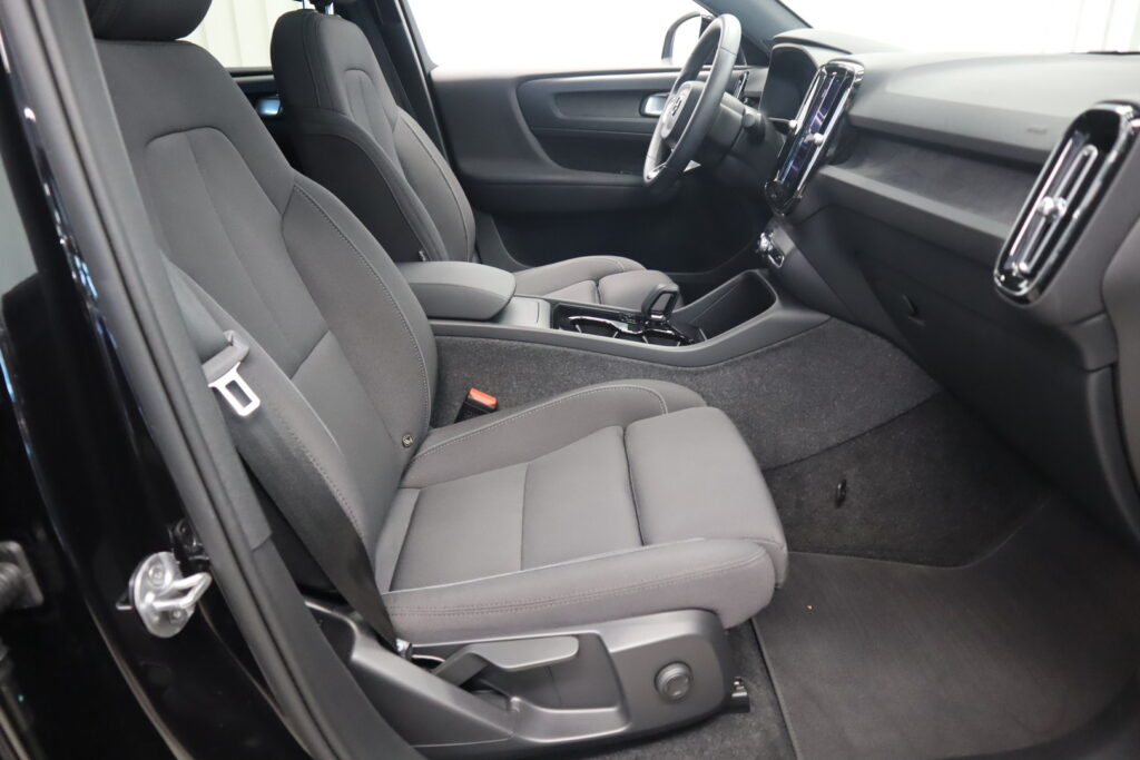 Volvo C40, image 9