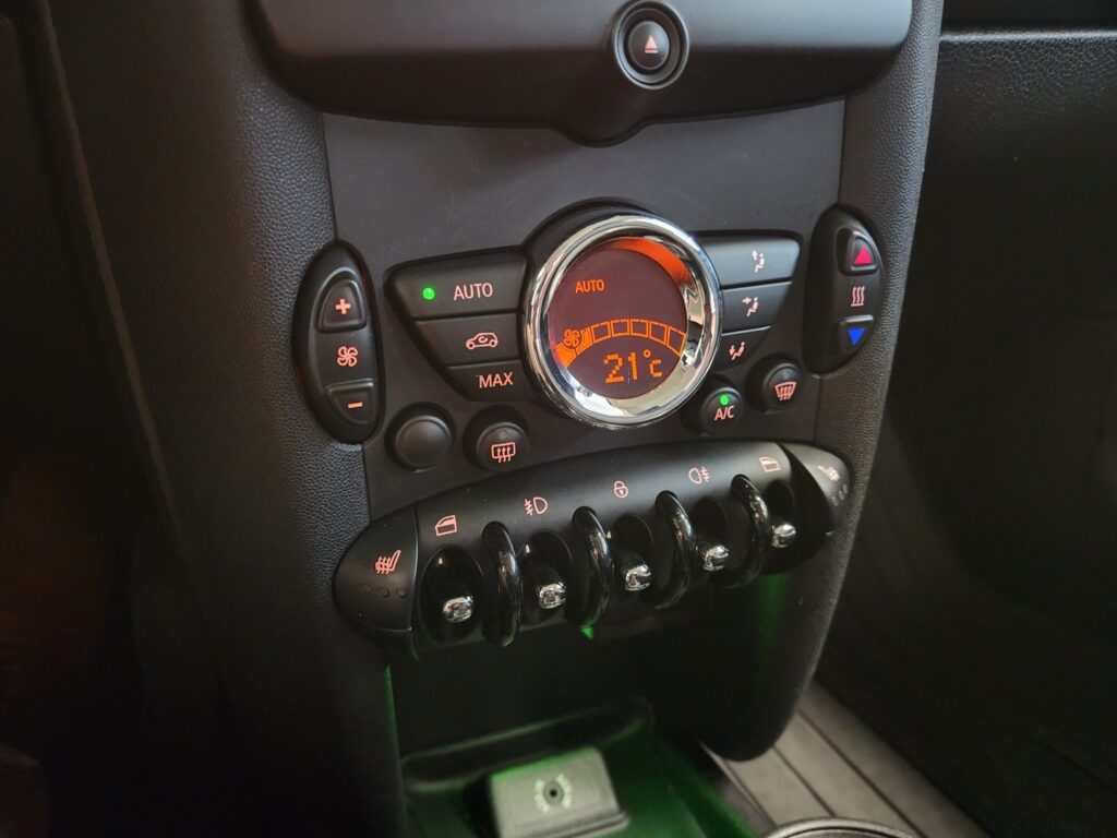 MINI Cooper, image 9