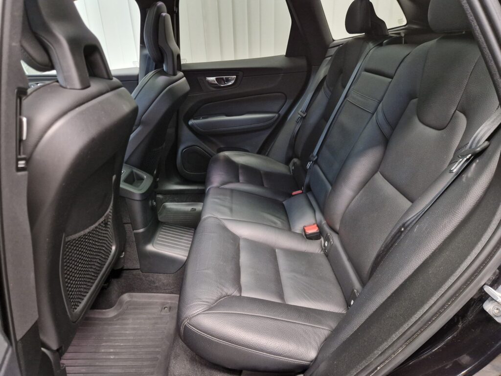 Volvo XC60, image 13