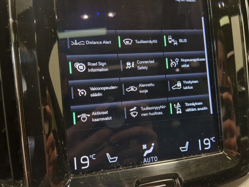 Volvo XC60, image 18
