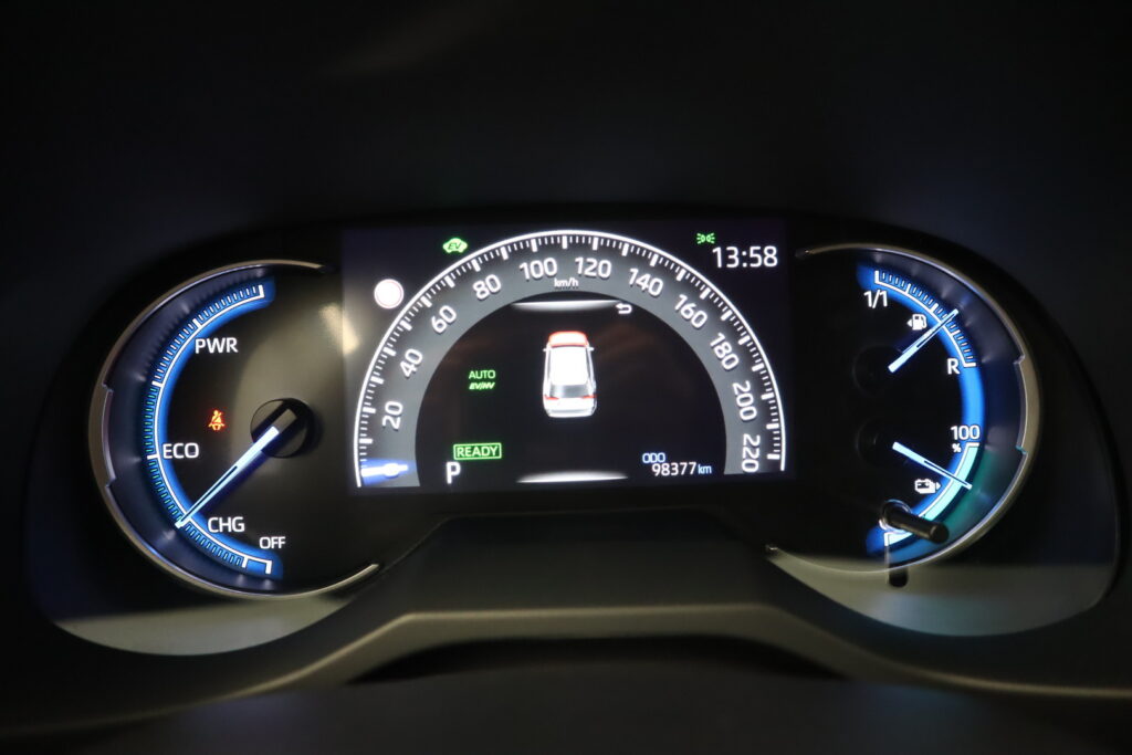 Toyota RAV4 Plug-in, image 15