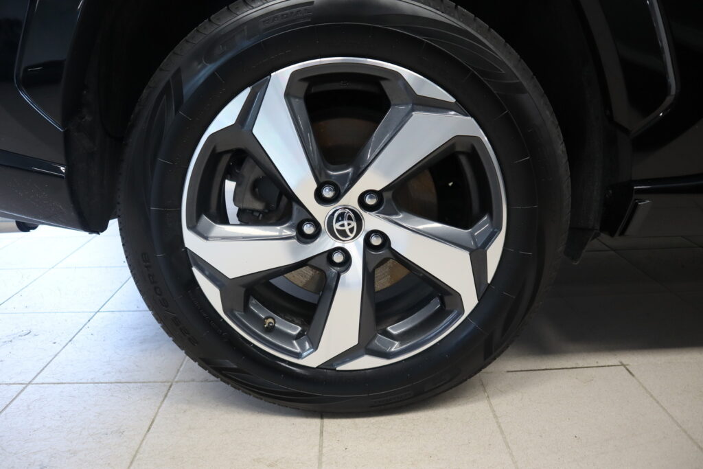 Toyota RAV4 Plug-in, image 25