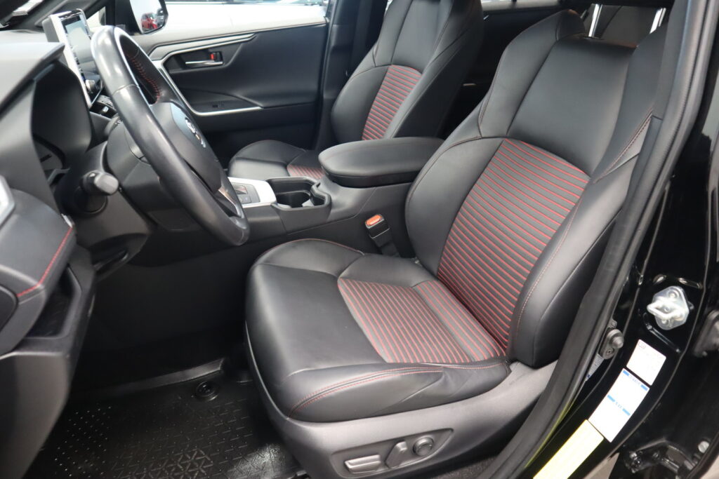 Toyota RAV4 Plug-in, image 8