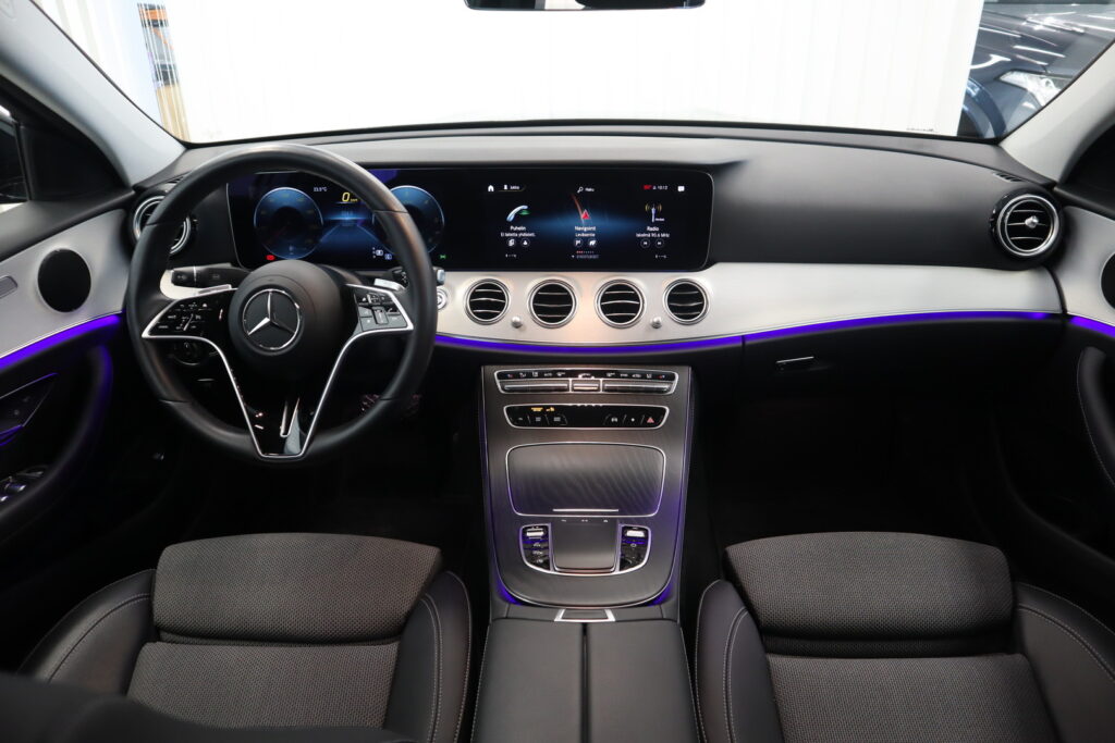 Mercedes-Benz E, image 7