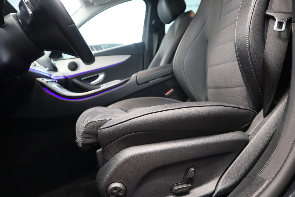 Mercedes-Benz E, image 9