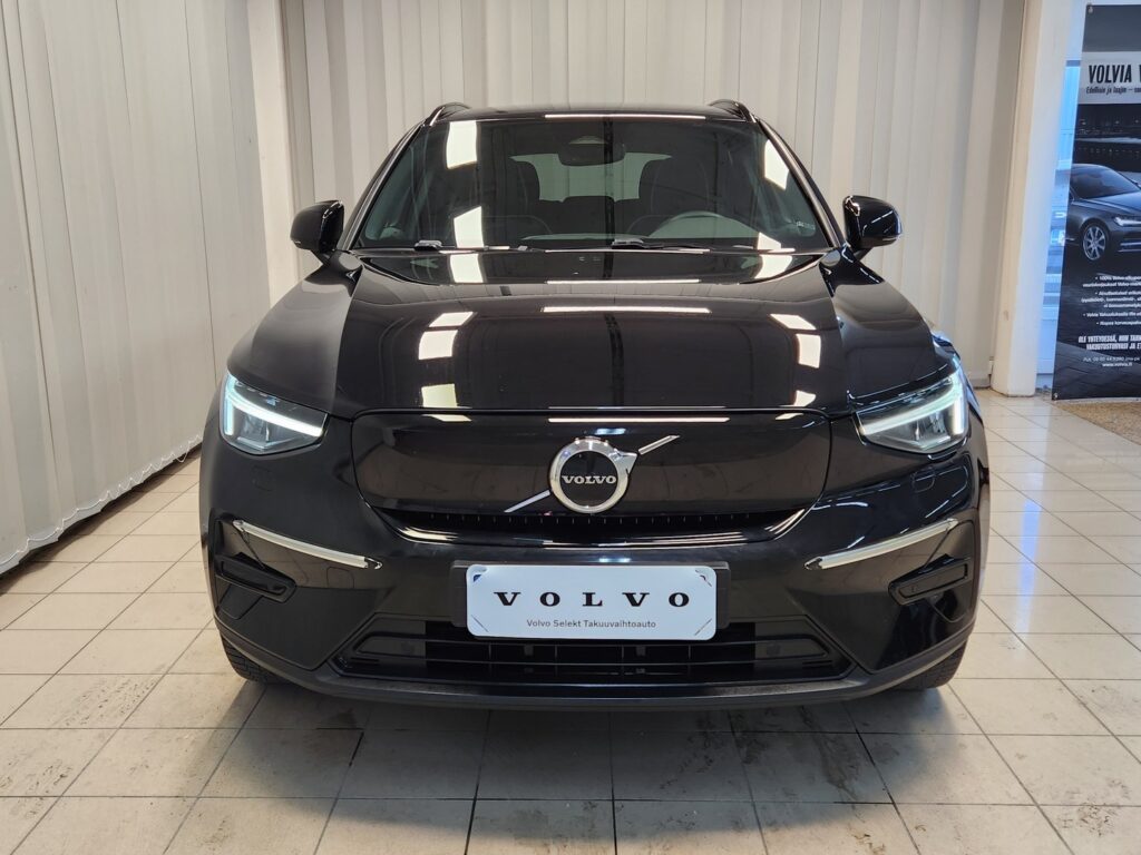 Volvo XC40, image 3