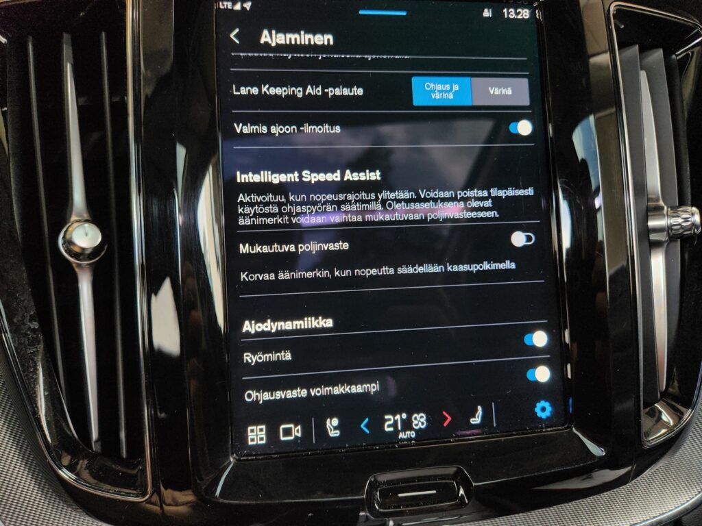 Volvo XC60, image 17