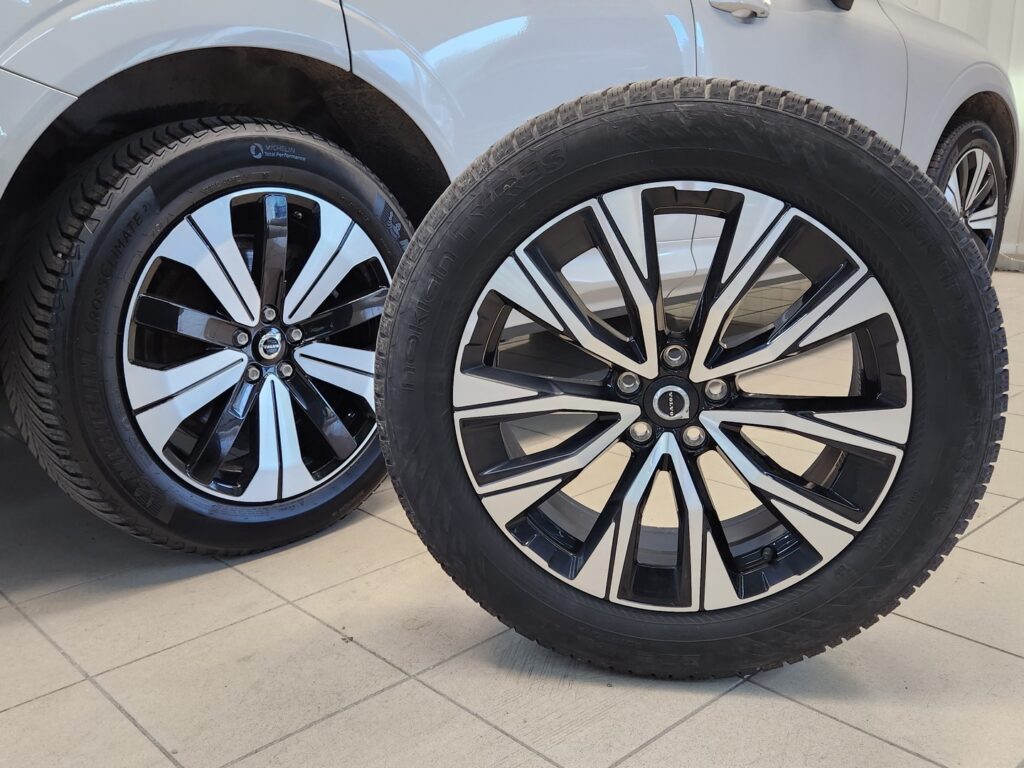 Volvo XC60, image 20