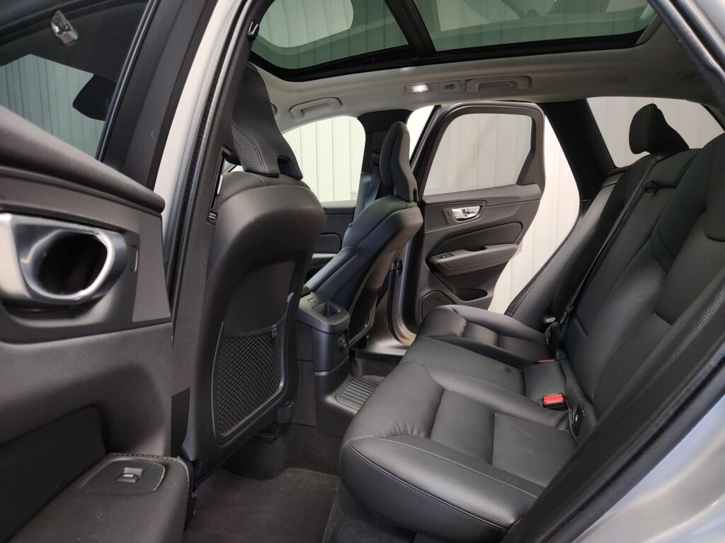 Volvo XC60, image 7