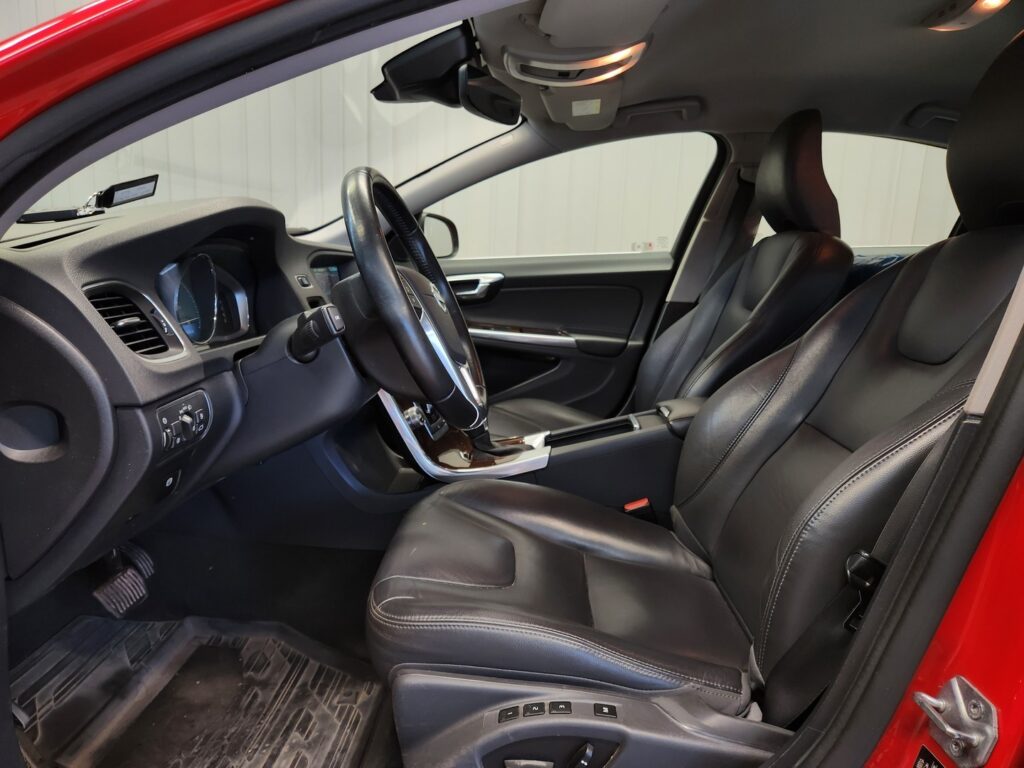 Volvo S60, image 6