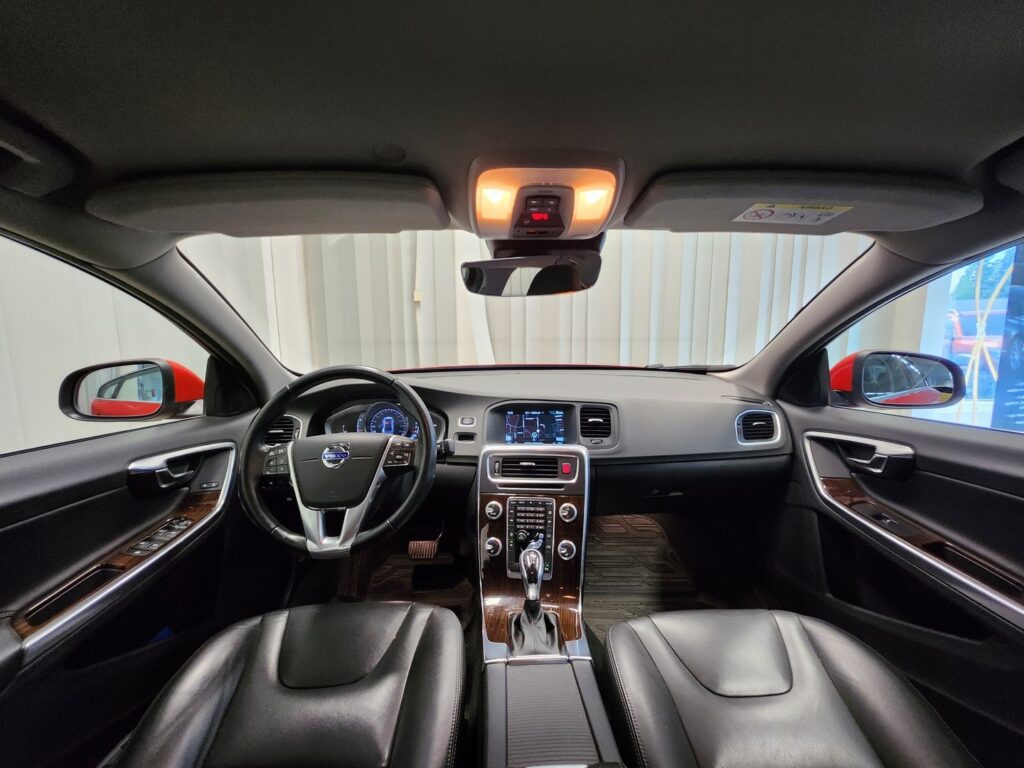 Volvo S60, image 9