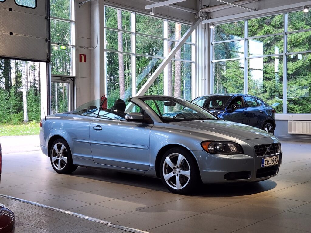Volvo C70, image 1