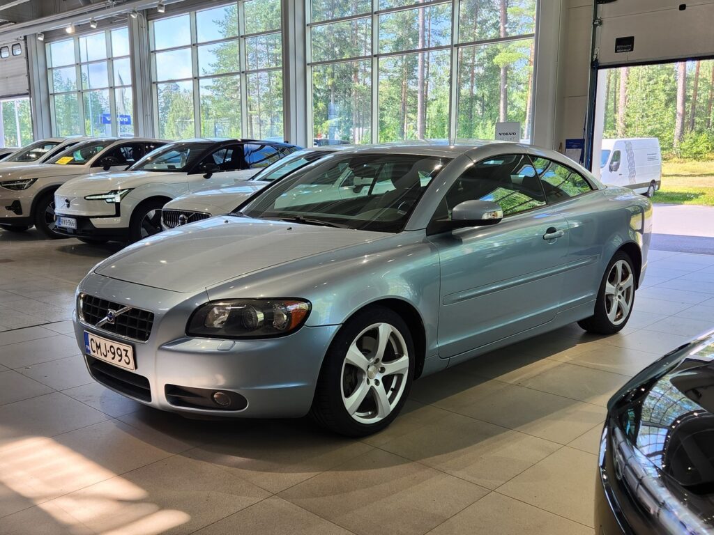 Volvo C70, image 4