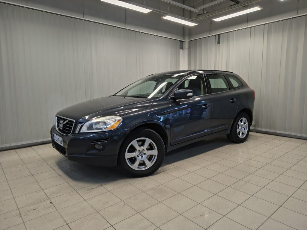 Volvo XC60, image 1
