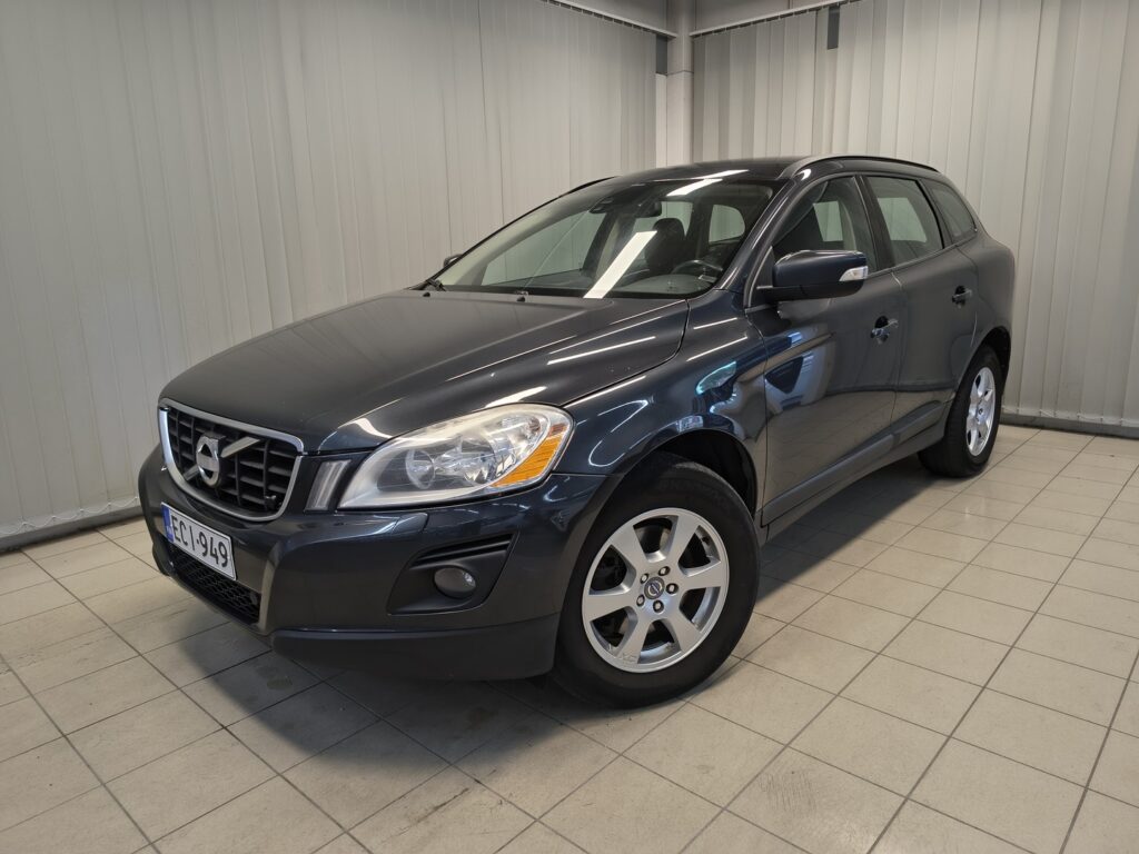 Volvo XC60, image 2