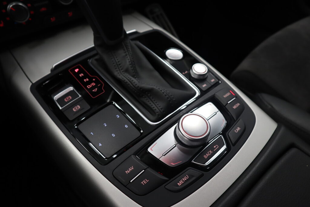 Audi A6, image 13