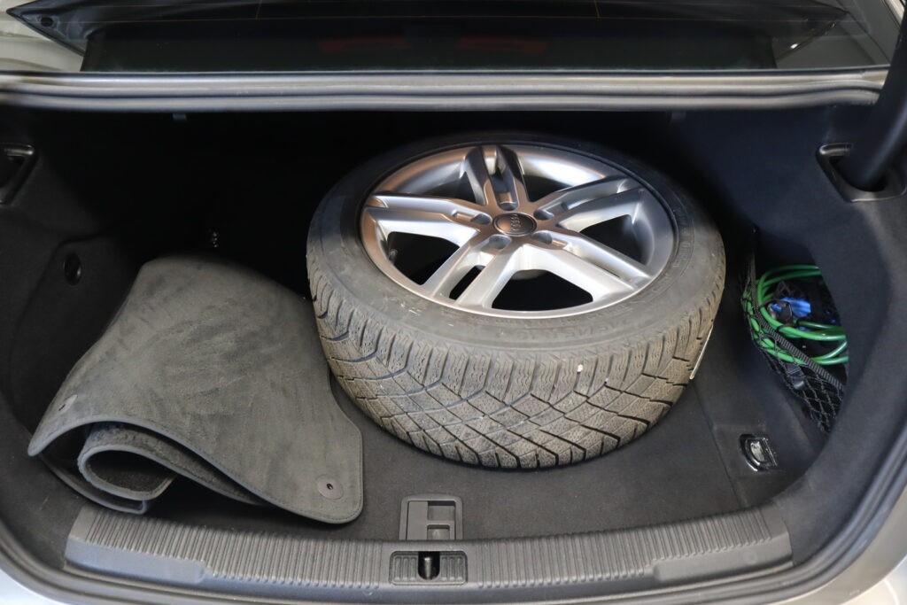Audi A6, image 18