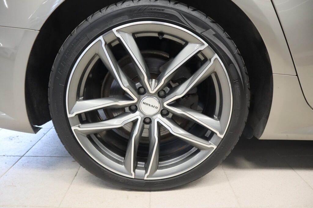 Audi A6, image 19