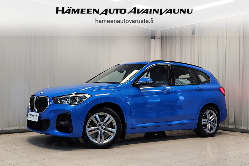 BMW X1, image 1