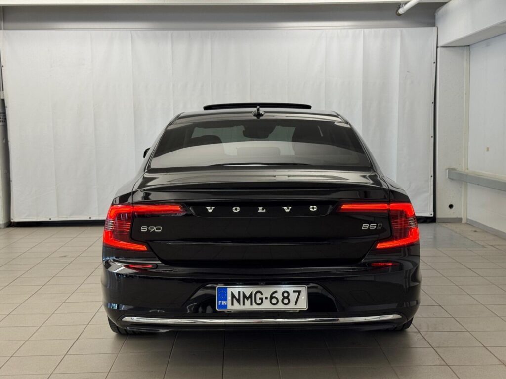 Volvo S90, image 3