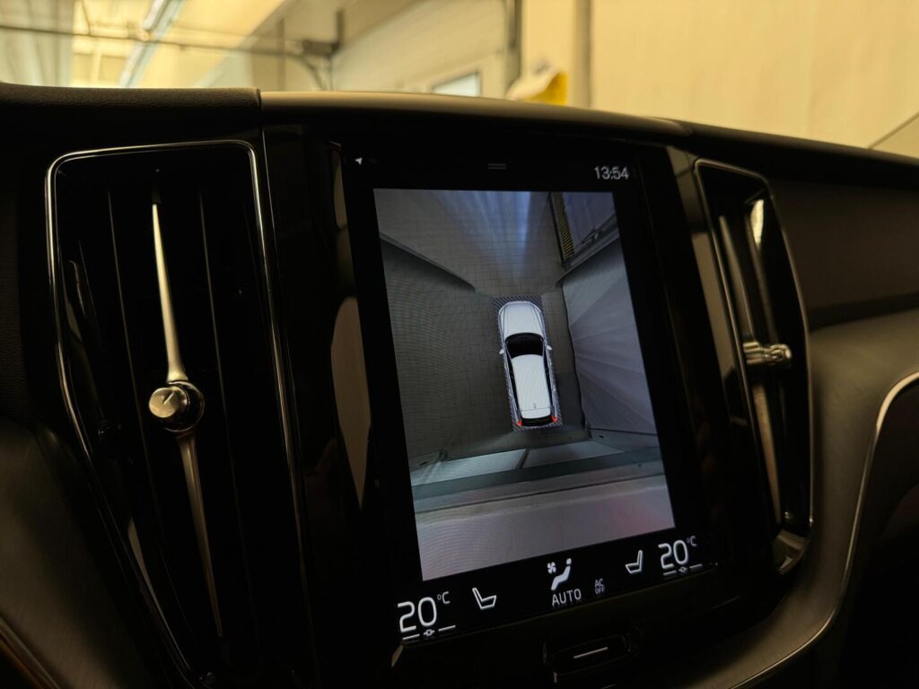 Volvo XC60, image 6