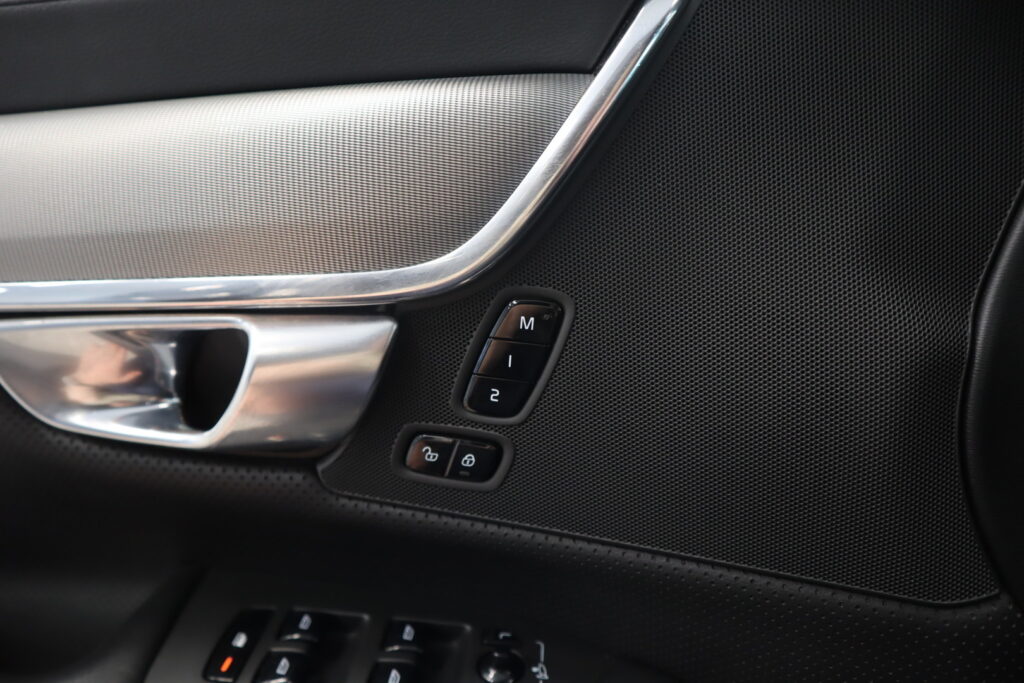 Volvo V90, image 12